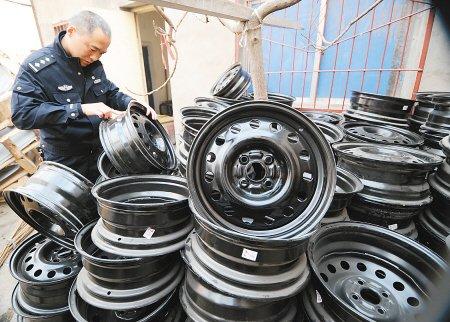 涉案金額高達230<em>多</em>萬！<em>一家</em><em>三口</em>制售假冒汽車配件被判刑