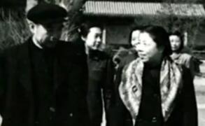 1927年鄧穎超同志生產(chǎn)被敵人追捕意外難產(chǎn)，再也沒有了孩子