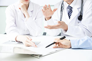 <em>臨床醫(yī)學(xué)</em>、<em>基礎(chǔ)醫(yī)學(xué)</em><em>專(zhuān)業(yè)</em>：《<em>病理</em><em>生理學(xué)</em>—傳播社會(huì)主義核心價(jià)值觀》<em>課程</em><em>思</em><em>政</em><em>案例</em>