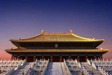 <em>通</em><em>識</em><em>課</em>：《<em>中國歷史</em>—第六<em>單元</em>明清統一多<em>民族</em><em>國家</em>進一步鞏固<em>與</em>封建統治<em>危機</em>  <em>第</em>13<em>課</em>清前中期<em>的</em>興盛<em>與</em><em>危機</em>》<em>課程</em><em>思</em><em>政</em><em>案例</em>